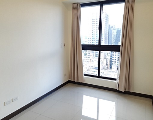 榮馥大院2房不含管理費.車位可租.可以寵物 - Image 4