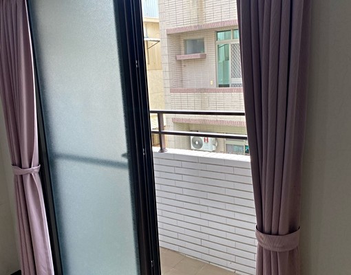 優質套房有陽台家個人洗衣機環境清幽 - Image 3