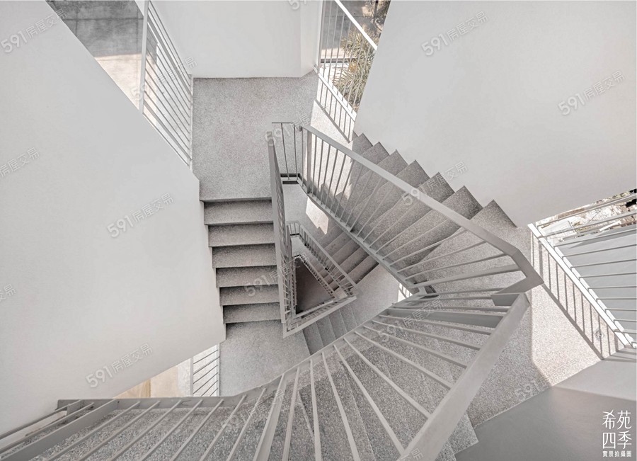 希苑四季實景圖