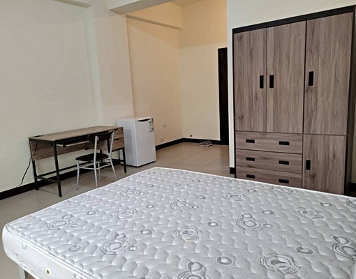 麻豆市中心近南科15分鐘全新傢俱家電套房 - Image 3