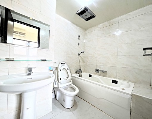 捷運站旁金莊悅泉電梯美4房-附平面車位 - Image 10