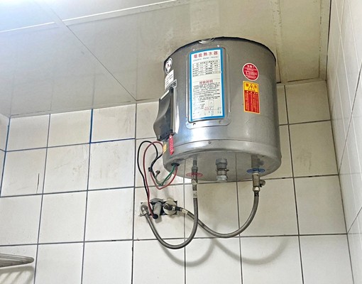 巨蛋站/獨立套房/包水、網路/可租補 - Image 9