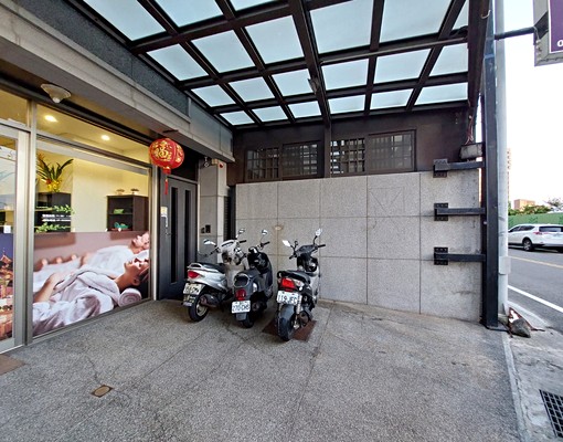 台元園區/陽台/保全系統/電梯大套房 - Image 15