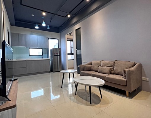 安平附家具電車位兩房高級大樓 - Image 2