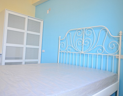 鹿港楓康。溫馨套房。獨洗。生活機能好。限女生 - Image 1