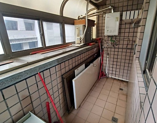 近園區電梯4套房整層租/合租適合 - Image 10