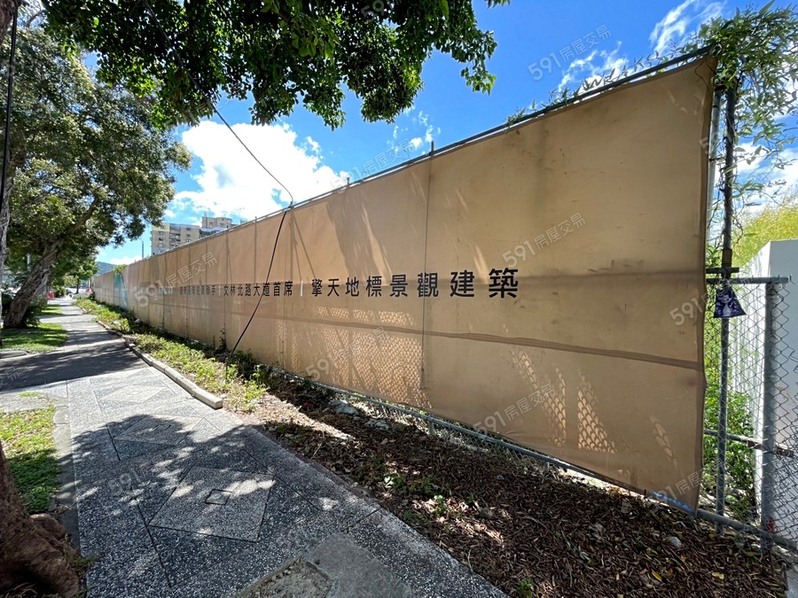 柏鴻君臨實景圖