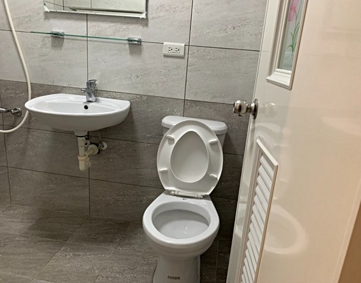 傢俱電全/四台/近圖書館公車站 - Image 2