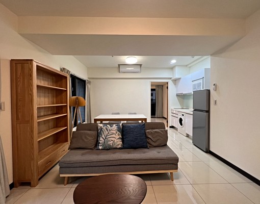 信義MRT大悅泳池明亮大1房2廳1衛2陽 - Image 4