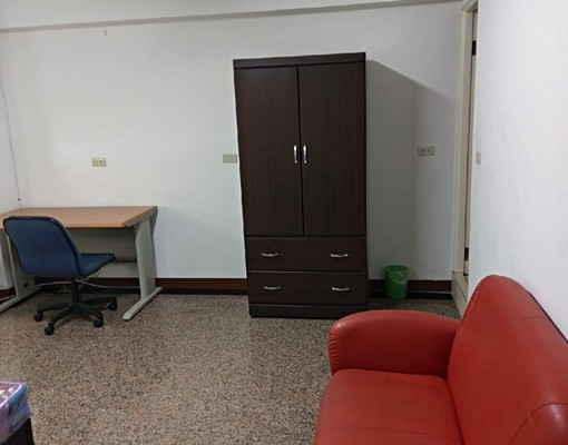 可短租(醫院實習)近好樂迪/彰基獨立套房 - Image 3