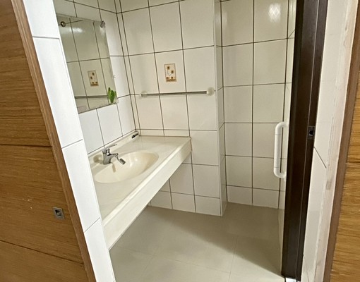 整層住家三房37.6坪,付全套家電和家具、含車位和管理費 - Image 16