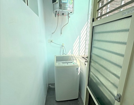 🔥可養貓🔥環球百貨旁、美裝２房有陽台 - Image 9