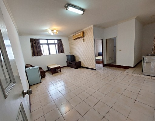 可寵可租補~爬樓梯超大正一房一廳 - 591租屋網 - Image 2