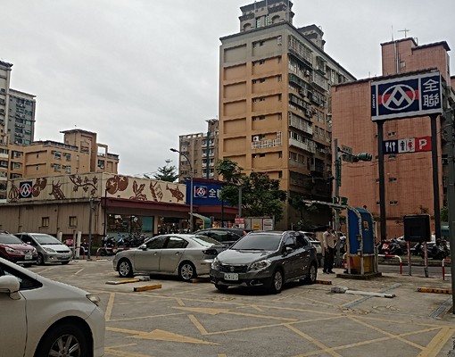 泰山全新小套房學生上班族可限女性 - Image 5