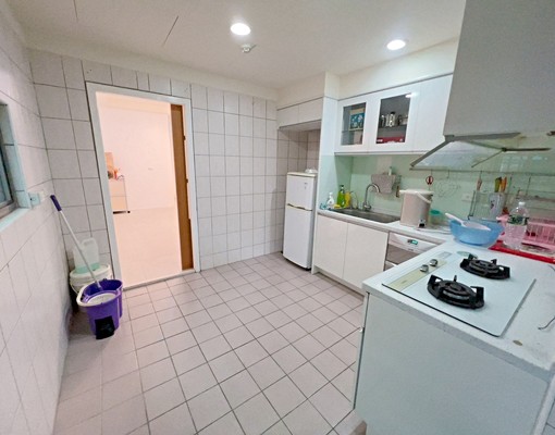 W武陵路.湳雅商圈|稀有1F超值大四房|附車位 - Image 7