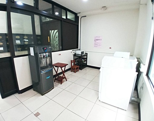 龍科可租補電梯大套房附獨立洗衣機 - Image 3