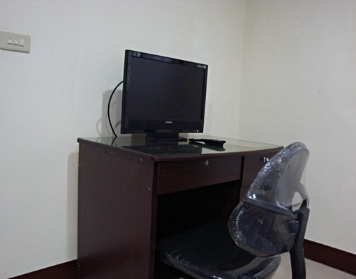 中山路二段麥當勞商圈三鐵共構優質大套房 - Image 4