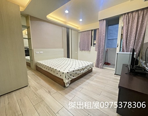 傑出租屋/一層2戶,陽台獨洗,電梯,可寵 - Image 1