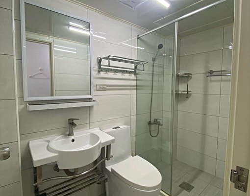 近沙鹿火車站,全新大套房可短租 - Image 13