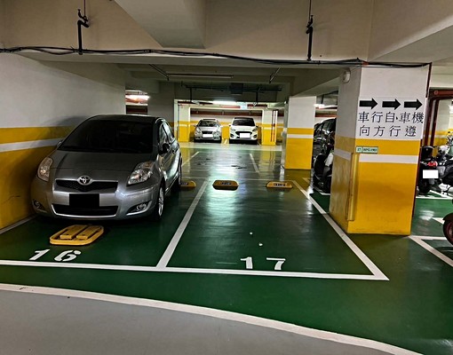大樓地下平面停車位出租/近捷運東湖站 - Image 5