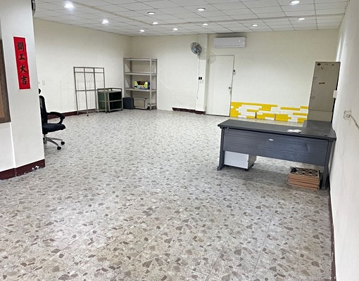 近中興國中店面適合工作室美容美甲教室 - Image 6