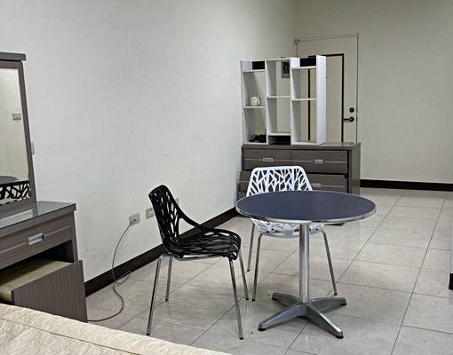 近鳳山行政中心、衛武營，獨立晒衣空間 - Image 9