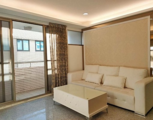 可租補【東區近成大】裕農路、3房2廳、電梯社區 - Image 1