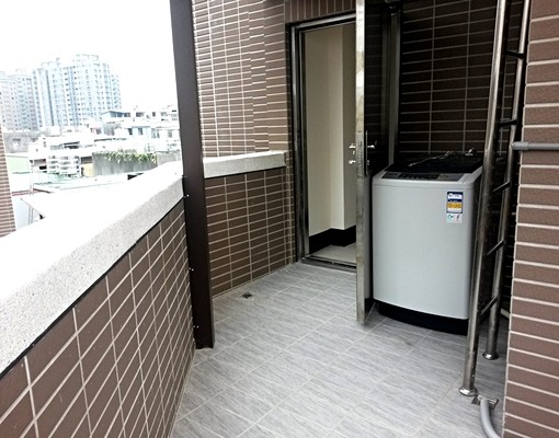 龜山工業區輕屋齡、清新、明亮套房 - Image 13