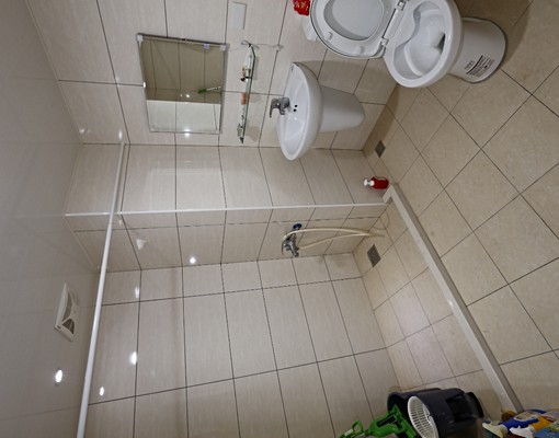大安區安靜巷內,採光好精緻雅房 - Image 6