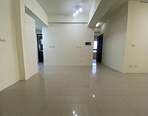 水湳經貿｜國聚之界三房平車｜含車管｜附冷氣熱水器 - Image 5