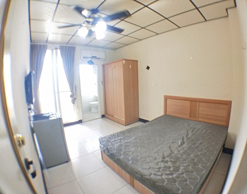 中壢SOGO/中壢夜市/獨洗/低樓層 - Image 1