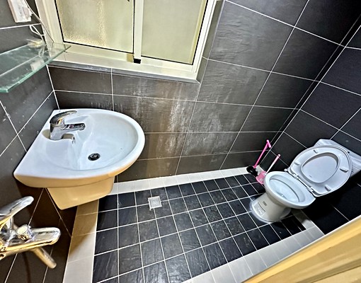 小劉租屋~優質套房獨立陽台洗衣機 - Image 5