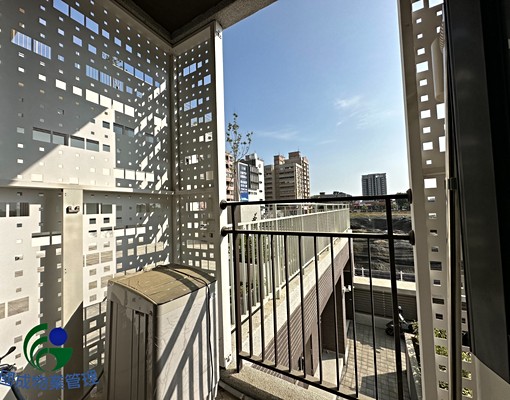 🏡國成租屋🏡東區商圈全新質感電梯套房 - Image 7