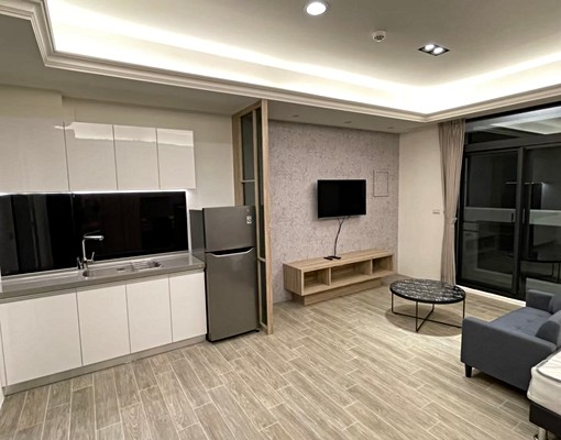 可租補_莊敬商圈_陽台豪宅大套房(成功路夯_通風採光佳) - Image 11