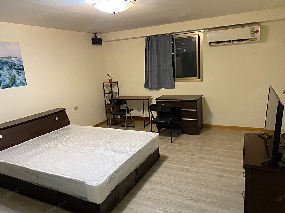 6坪大房,附電視