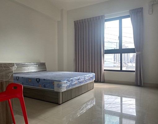 嶄新雅房，近捷運站、輔英，限女性 - Image 1