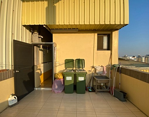 10坪電梯採光套房(可半年與貓) - Image 4