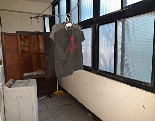 中原大潤發黃昏市場便宜雅房包水電瓦斯費 - Image 5