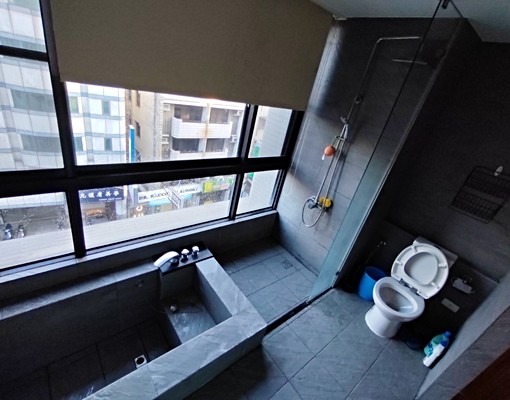 免仲~五星級湯屋度假小豪宅附機車位-林維港麗可租補 - Image 8