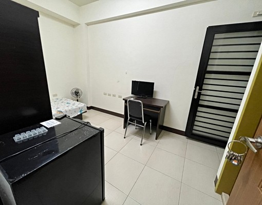 近嘉藥大套房陽台可供獨洗可短租租屋補助 - Image 3