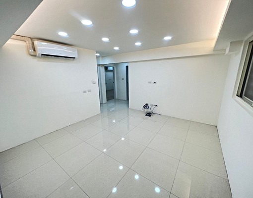 可租補/全新大三房-低樓層-天然瓦斯-可貓-近捷運 - Image 1