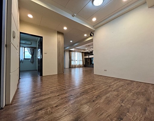 遠百商圈(鼎藏光明)2+1房美裝潢 - Image 6