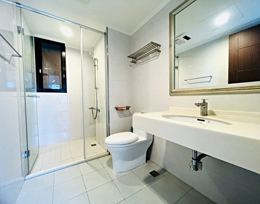 簡配艾菲爾2+1房含車含管~可租補 - Image 7