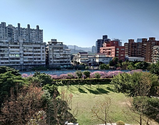 康樂街東湖面公園.分租套房.雅房.含水電 - Image 2