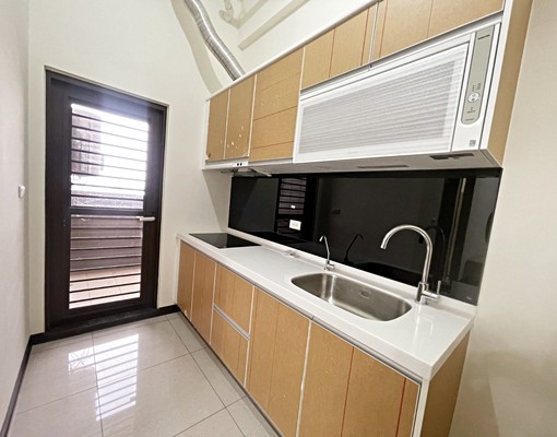 誠租含管┃可申請租助┃青埔明亮三房車 - Image 4