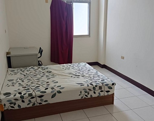 一棟六房優質房屋出粗(附車庫傢俱) - Image 6