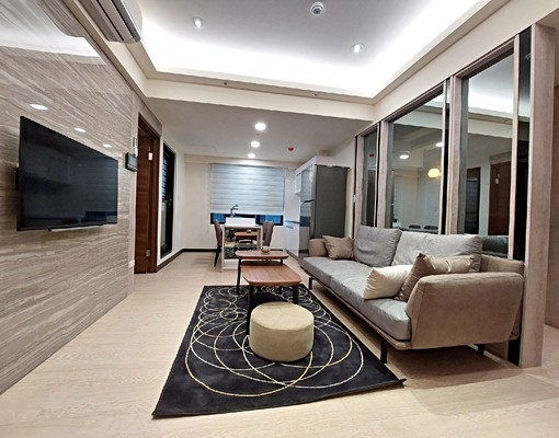 高鐵特區三鐵共構精裝全配家電美2房+平車 - Image 5