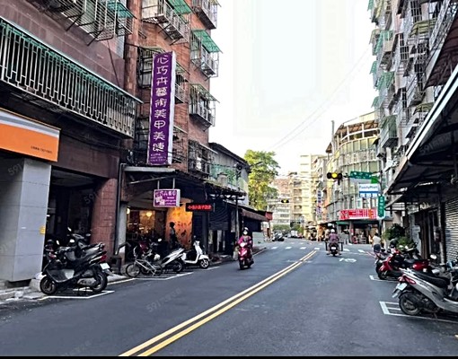 免仲費/1樓全新套房(含水網路/可短租 - Image 9