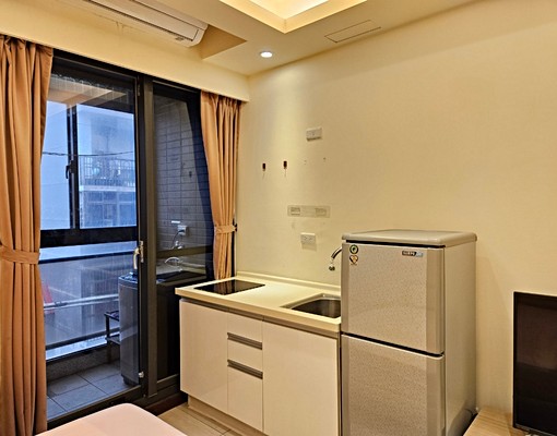 觀音工業區特優質套房附洗衣機電陶爐 - Image 4