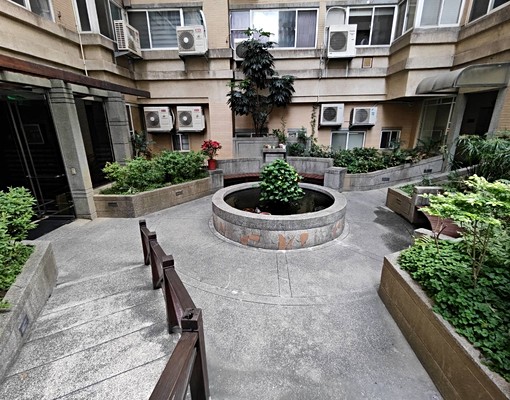 【惠文國小學區】黎明商圈/適小家庭/2+1房平車 - Image 15